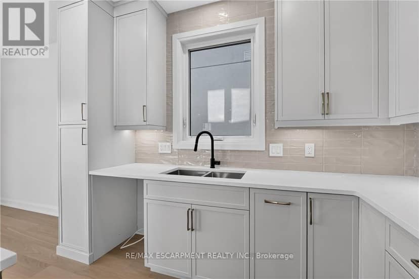 8905 Angie Drive — photo 20 of 40