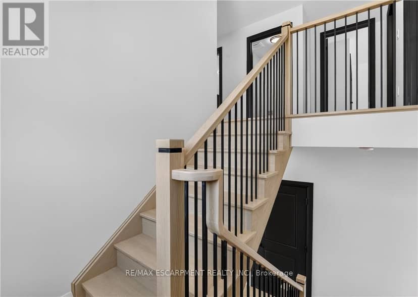 8905 Angie Drive — photo 26 of 40