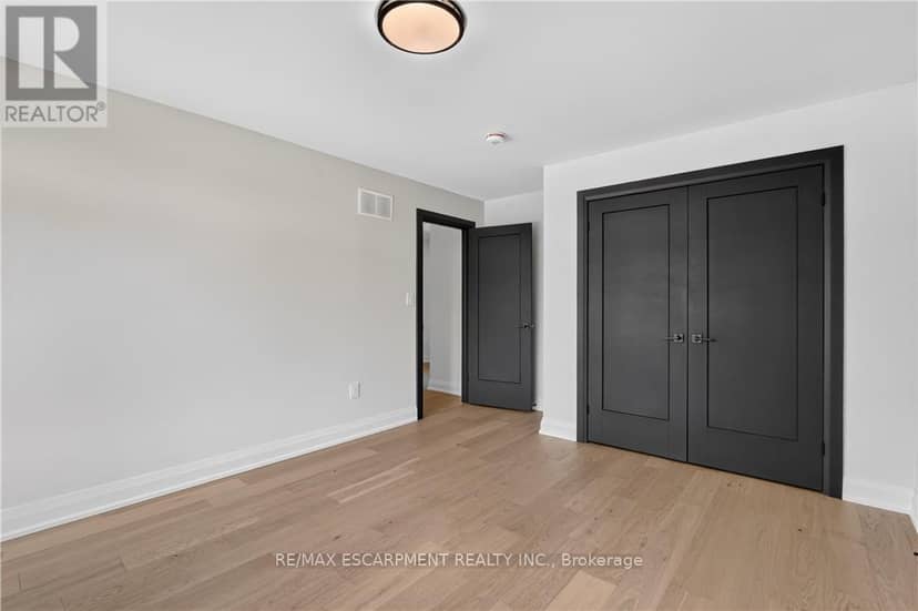 8905 Angie Drive — photo 33 of 40