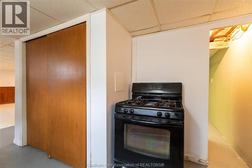 1008 James Street — photo 29 of 40