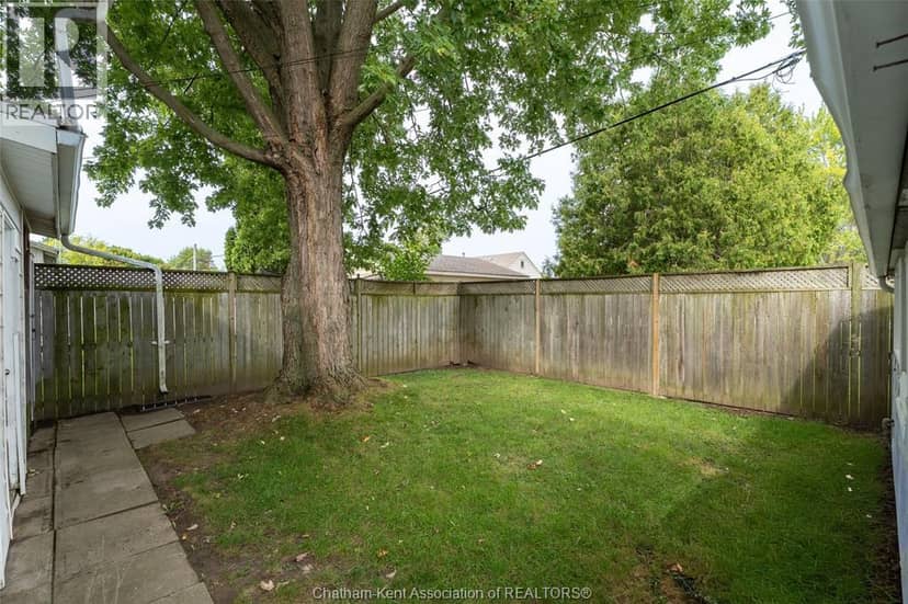 1008 James Street — photo 38 of 40
