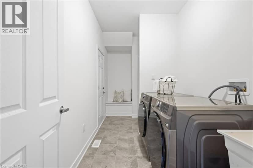 166 AVIRON Crescent — photo 15 of 40
