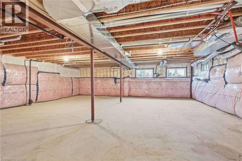 166 AVIRON Crescent — photo 33 of 40