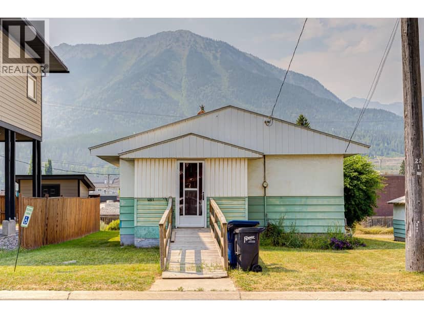1291 6th Avenue, Fernie, photo 5
