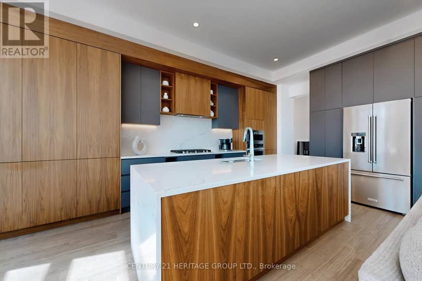 251 Oxford Street — photo 12 of 40