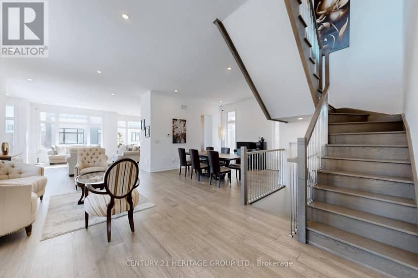 251 Oxford Street — photo 16 of 40