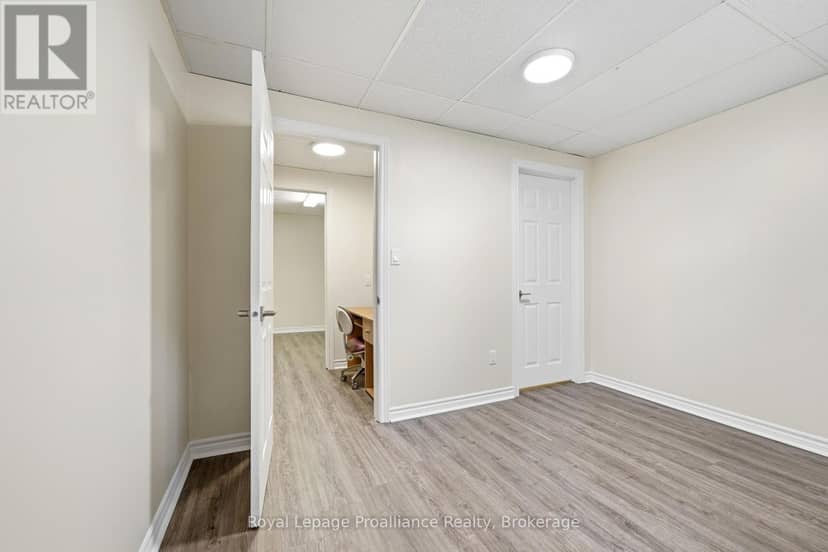 17 Alder Court — photo 32 of 40