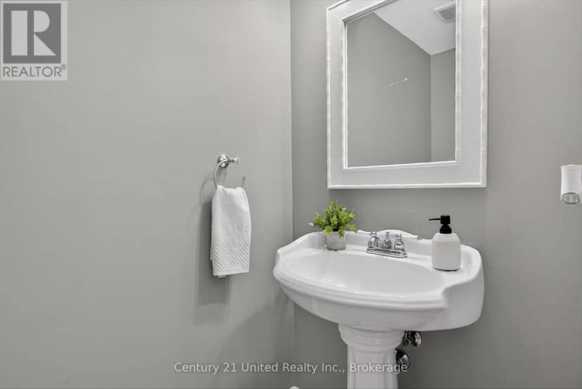 4 Bertie Street — photo 19 of 40