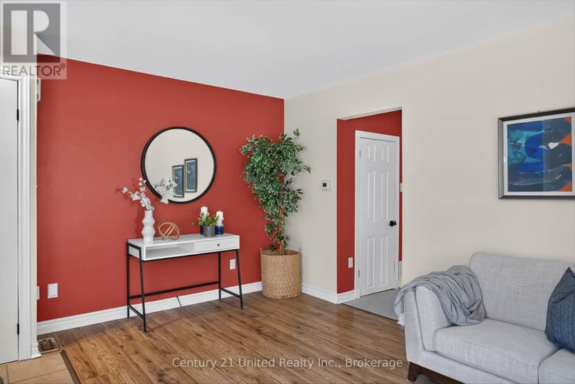 4 Bertie Street — photo 9 of 40