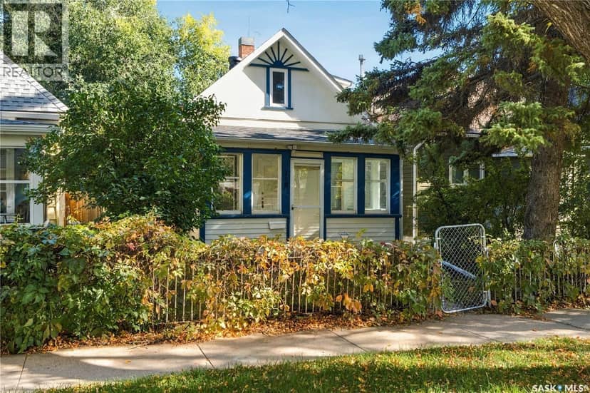 218 G Avenue N, Saskatoon, photo 2