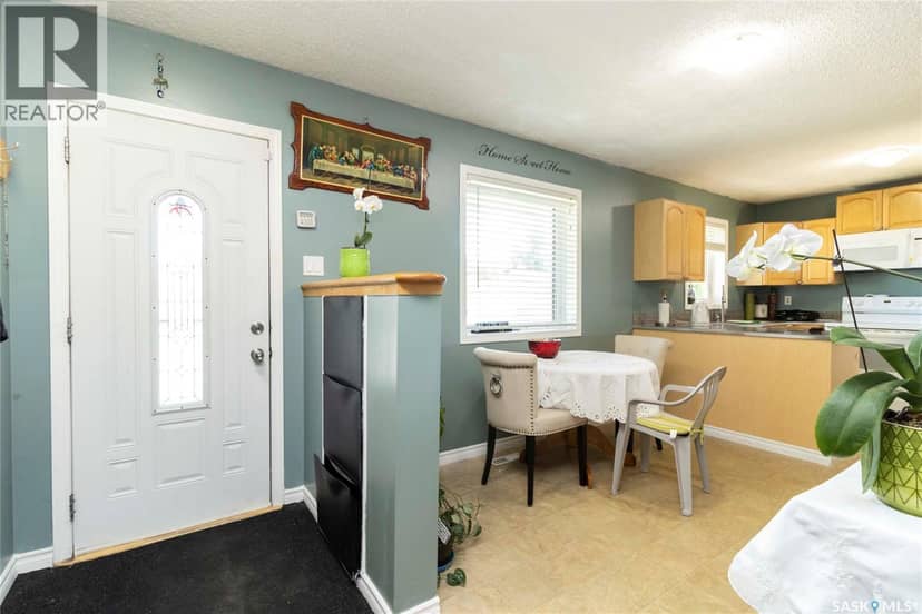 3501 33rd STREET W, Saskatoon, photo 3