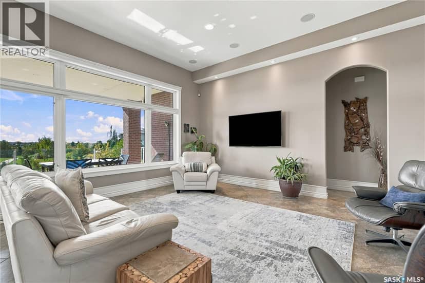 526 Hartley TERRACE — photo 13 of 40