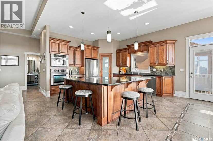526 Hartley TERRACE — photo 16 of 40