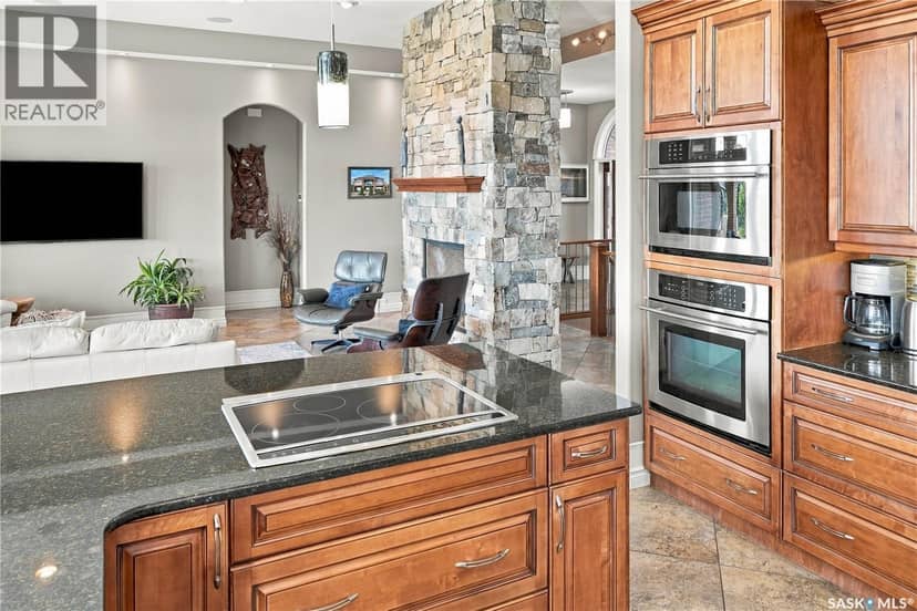 526 Hartley TERRACE — photo 23 of 40