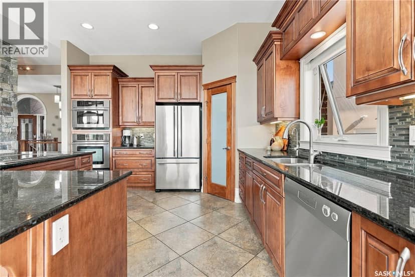 526 Hartley TERRACE — photo 24 of 40