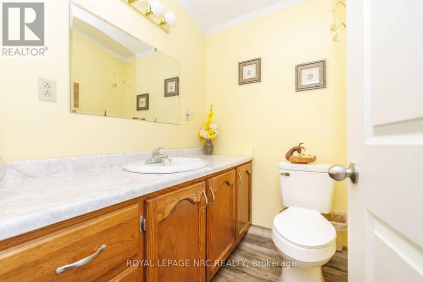647 Chippawa Road — photo 32 of 40