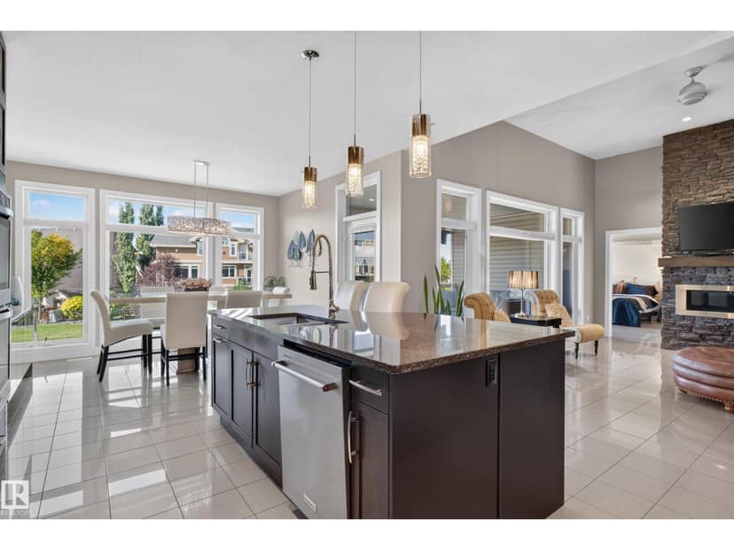 4204 Triomphe Pt — photo 16 of 40