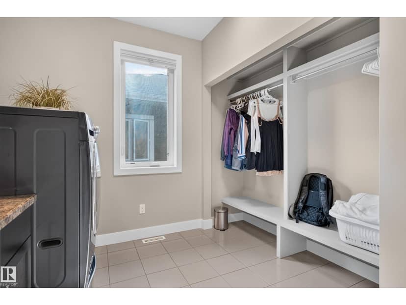 4204 Triomphe Pt — photo 32 of 40