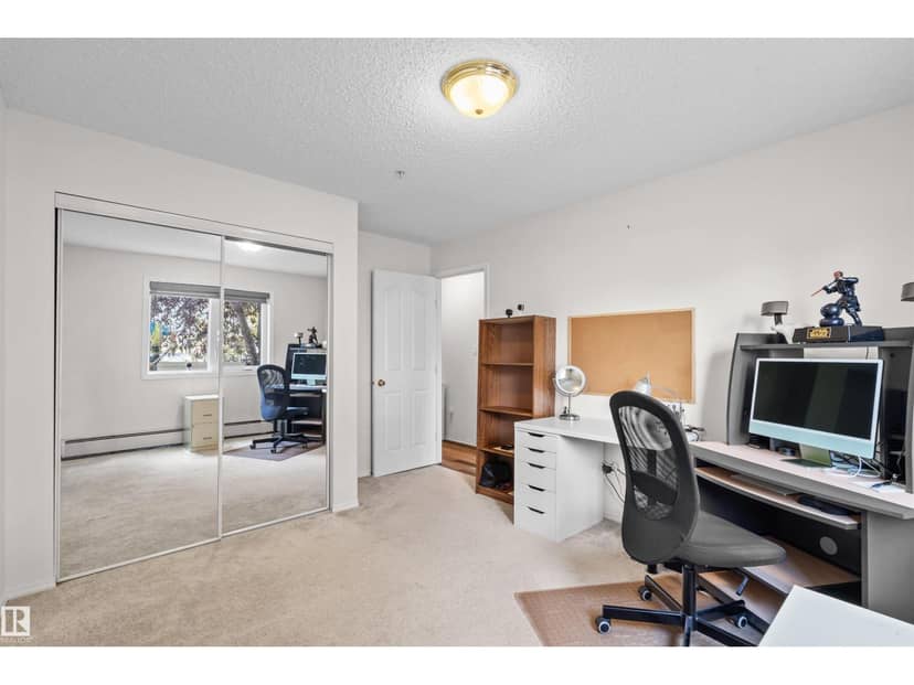 #101 10511 42 AV NW — photo 14 of 29