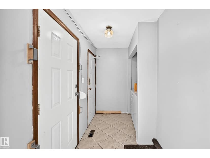 12424 46 ST NW NW, Edmonton, photo 4