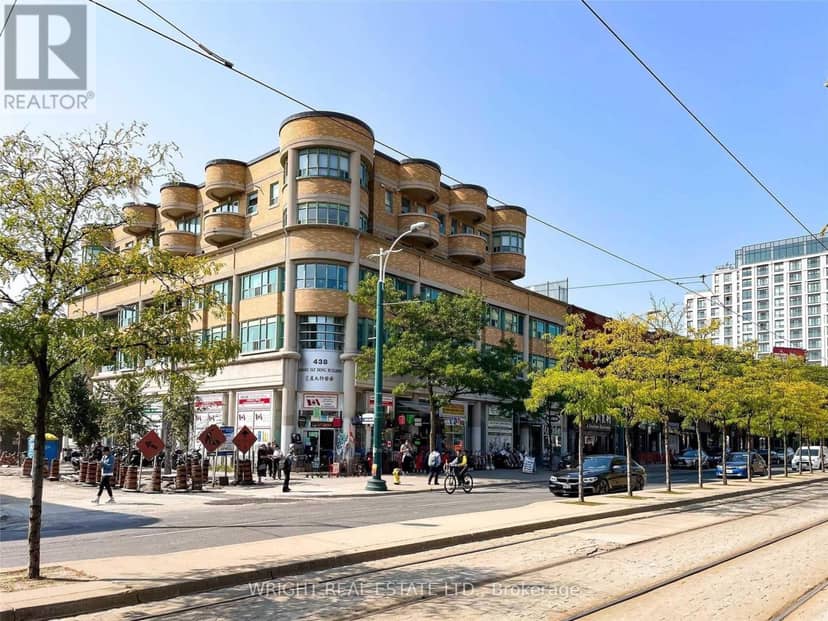 306 - 8 Oxford Street — photo 1 of 24