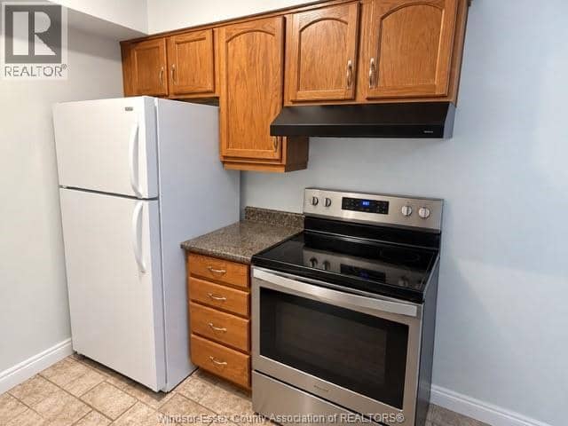 3355 SANDWICH STREET Unit# 304 — photo 8 of 20
