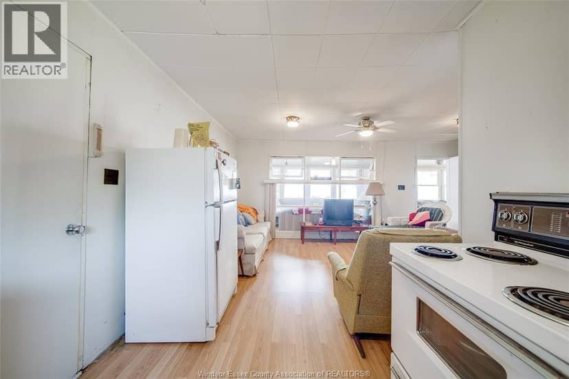 845 Erie Blue — photo 11 of 31