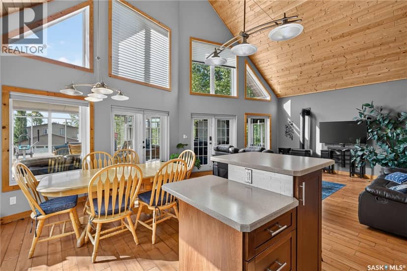 35 Lakeshore DRIVE — photo 14 of 40