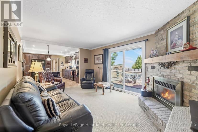 283 Albert Street — photo 14 of 40