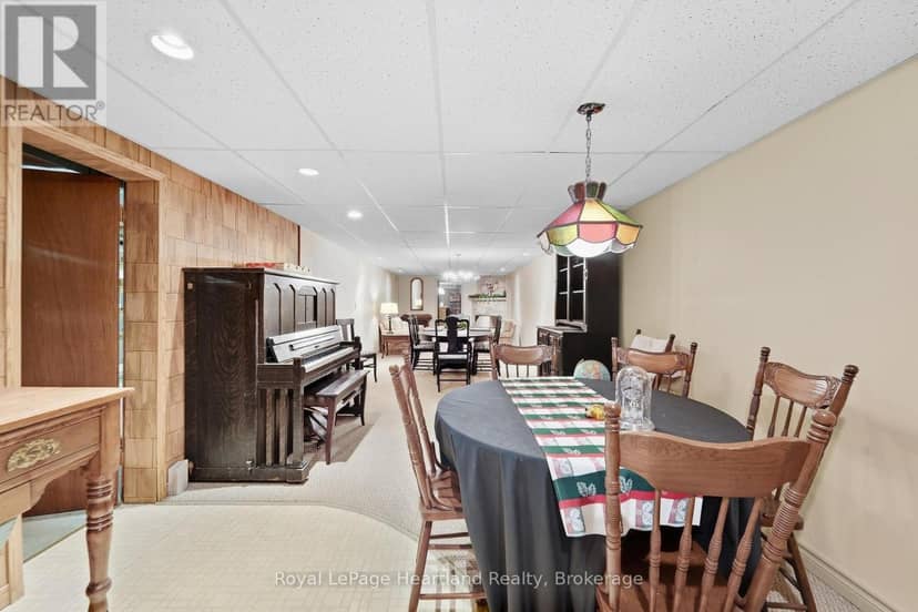 283 Albert Street — photo 27 of 40