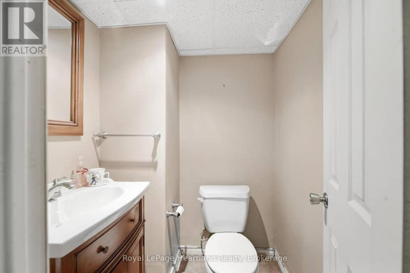 283 Albert Street — photo 37 of 40