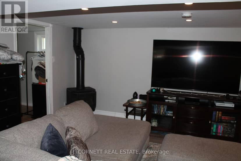 1319 Notre Dame Street — photo 17 of 37