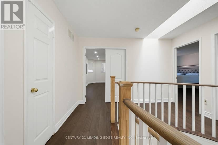 2353 Wildwood Crescent — photo 27 of 40