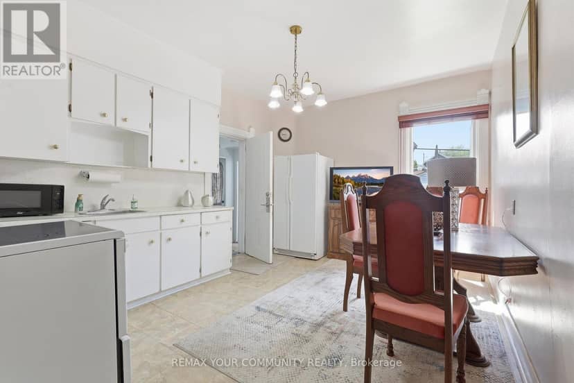 330 Main Street — photo 19 of 40