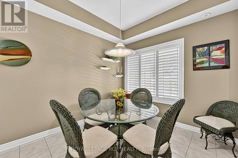 11 - 520 Silken Laumann Drive — photo 13 of 40