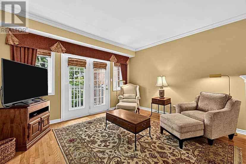 11 - 520 Silken Laumann Drive — photo 30 of 40