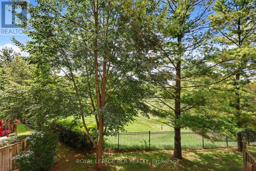 11 - 520 Silken Laumann Drive — photo 33 of 40