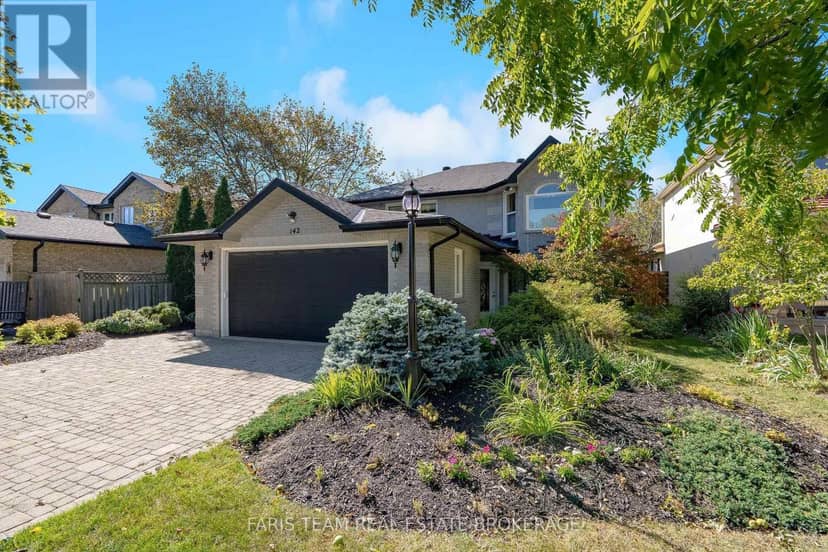 142 Nelson Street — photo 2 of 40