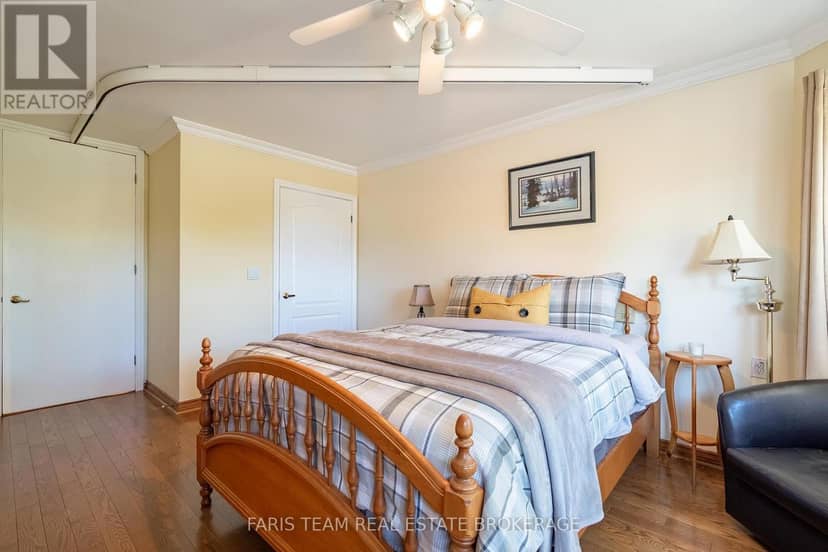 142 Nelson Street — photo 20 of 40