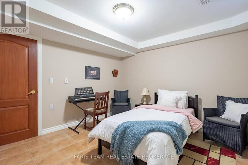 142 Nelson Street — photo 32 of 40