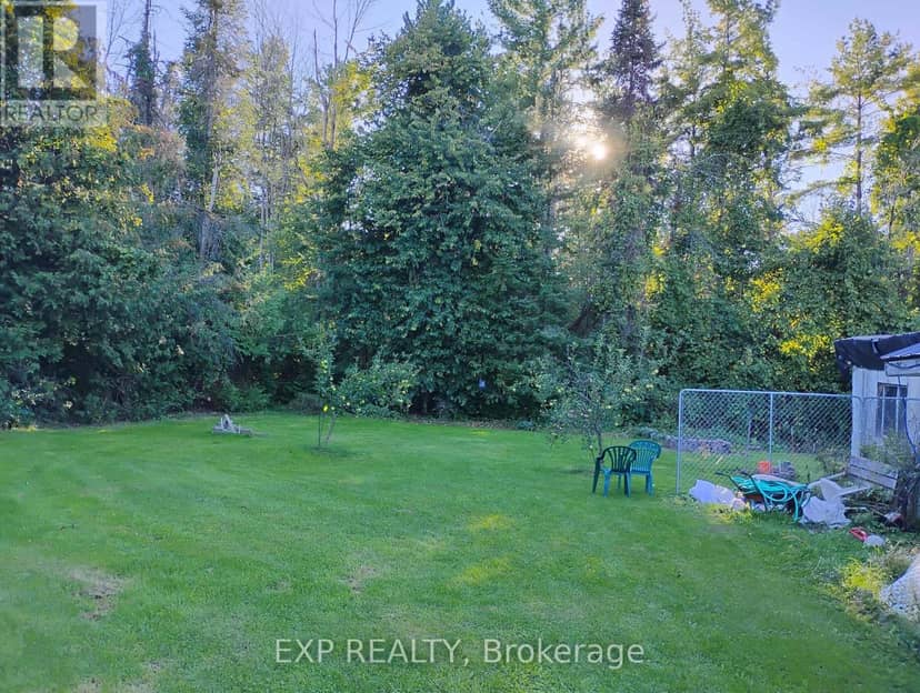 4044 Bayview Avenue — photo 3 of 27