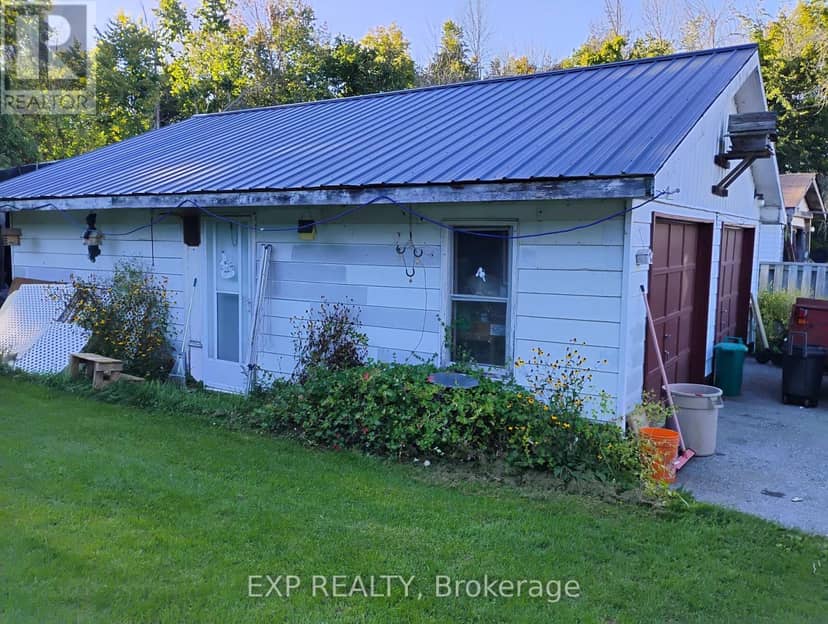 4044 Bayview Avenue — photo 9 of 27