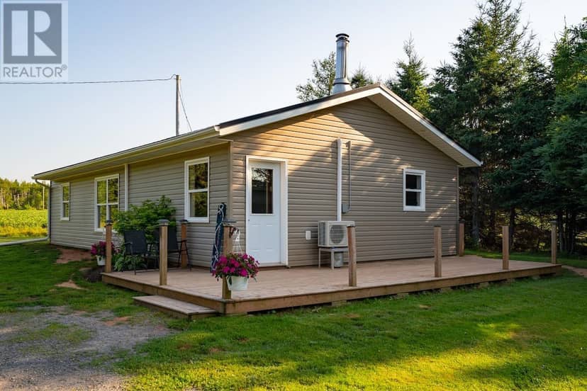 35 HARBOUR Road — photo 9 of 29