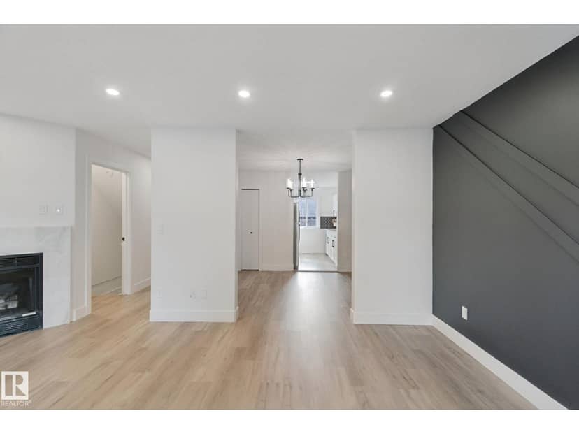 #30 14803 34 ST NW — photo 18 of 40