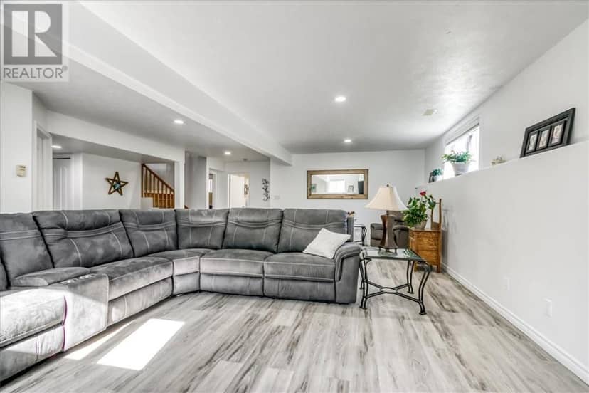 4256 Heritage Drive — photo 26 of 40
