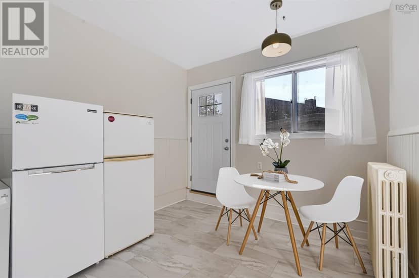Unit 1 1034 Barrington Street — photo 12 of 32