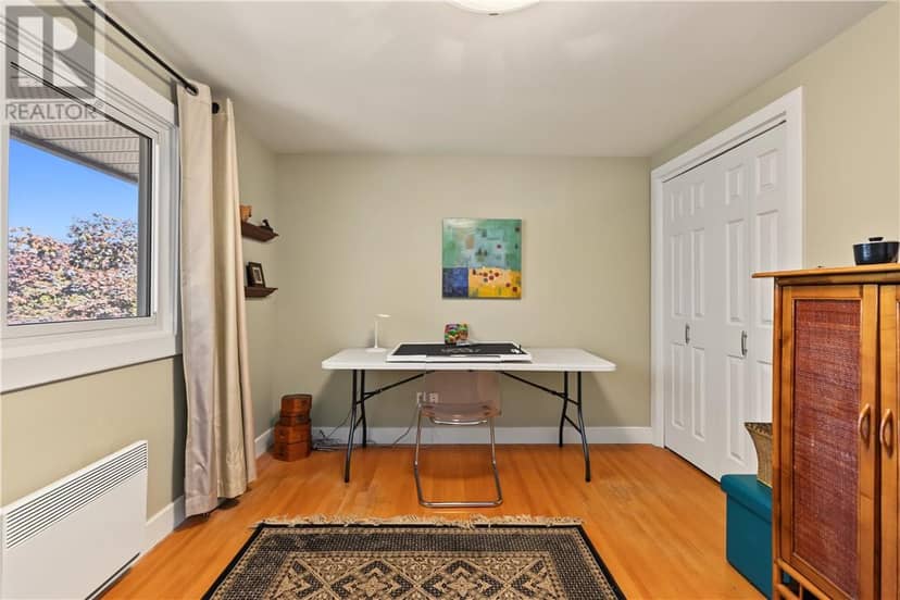 1243 Hawthorne Drive — photo 30 of 40