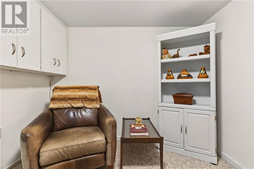 1243 Hawthorne Drive — photo 40 of 40