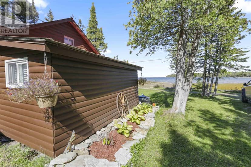 271 Smith Bay RD, District of Manitoulin — photo 29 of 34