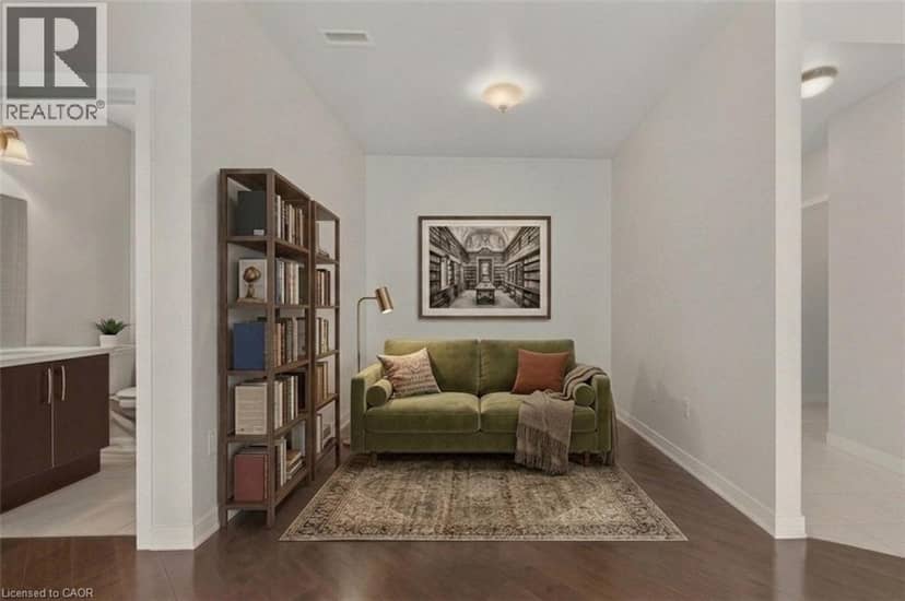 90 CHARLTON Avenue W Unit# 804 — photo 14 of 31